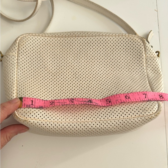 CLARE V. ✨ Cross Body Midi Sac perforated polka dot holes leather bag - Picture 6 of 10